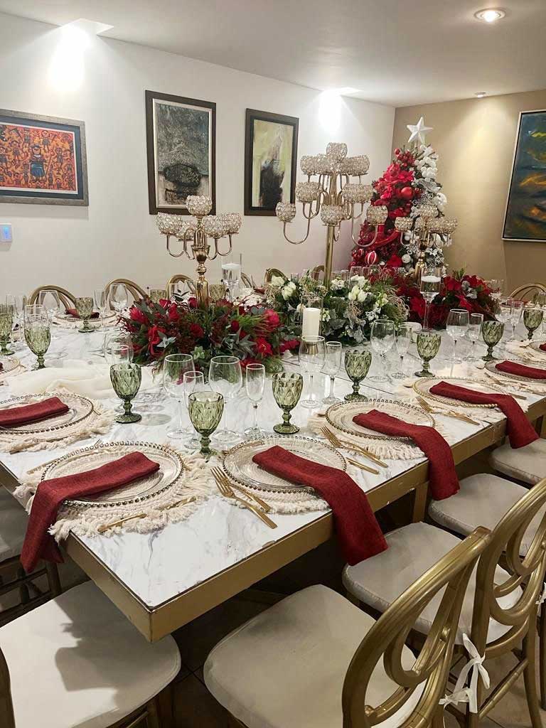 Detalle navideno con candelabros